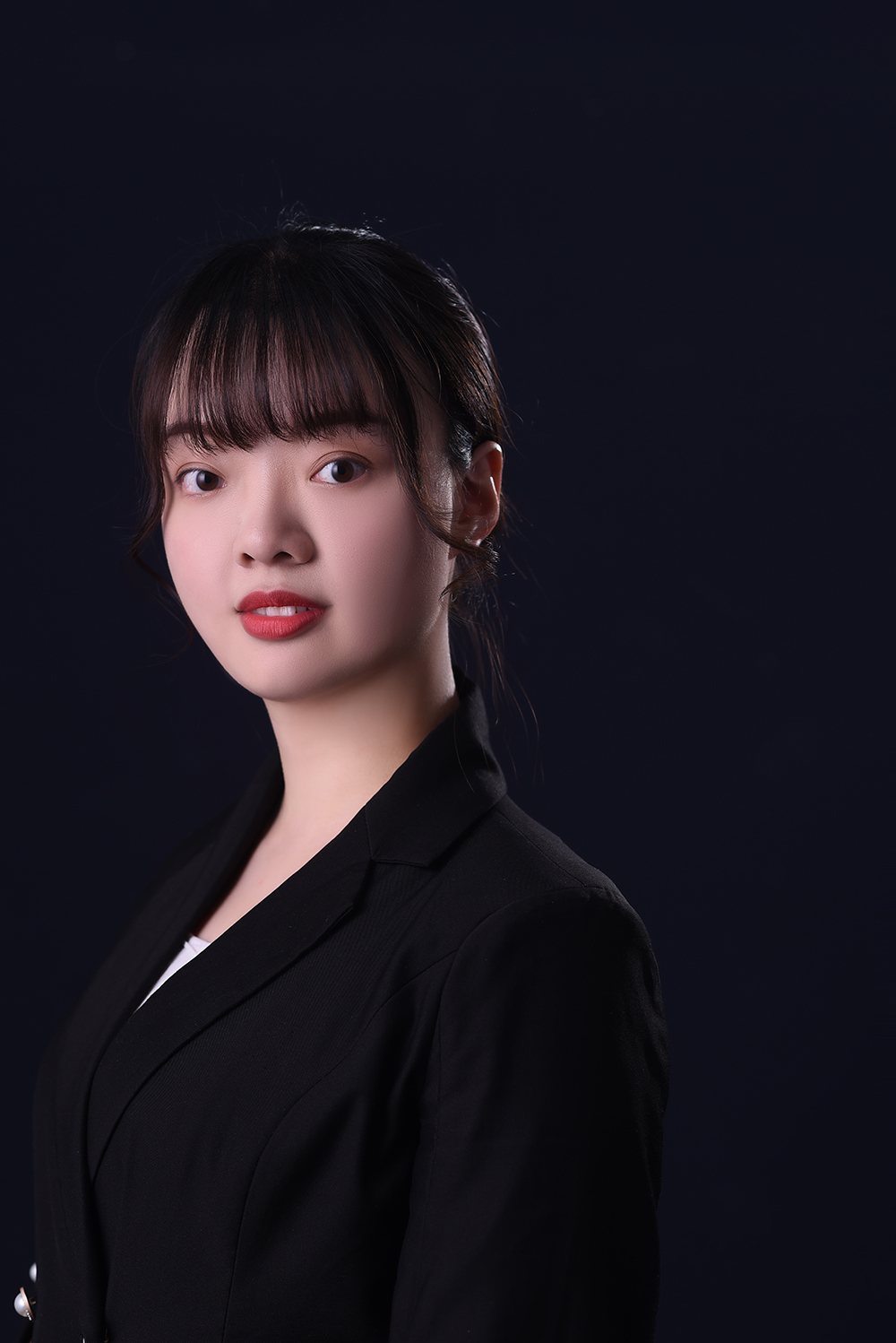 钱晓倩 高级化妆师