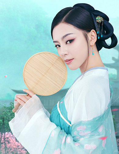《翠如烟》